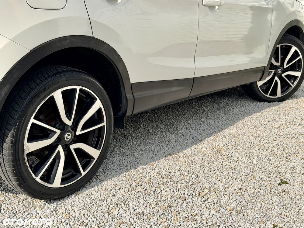 Nissan Qashqai 1.2 DIG-T Tekna Xtronic - 27