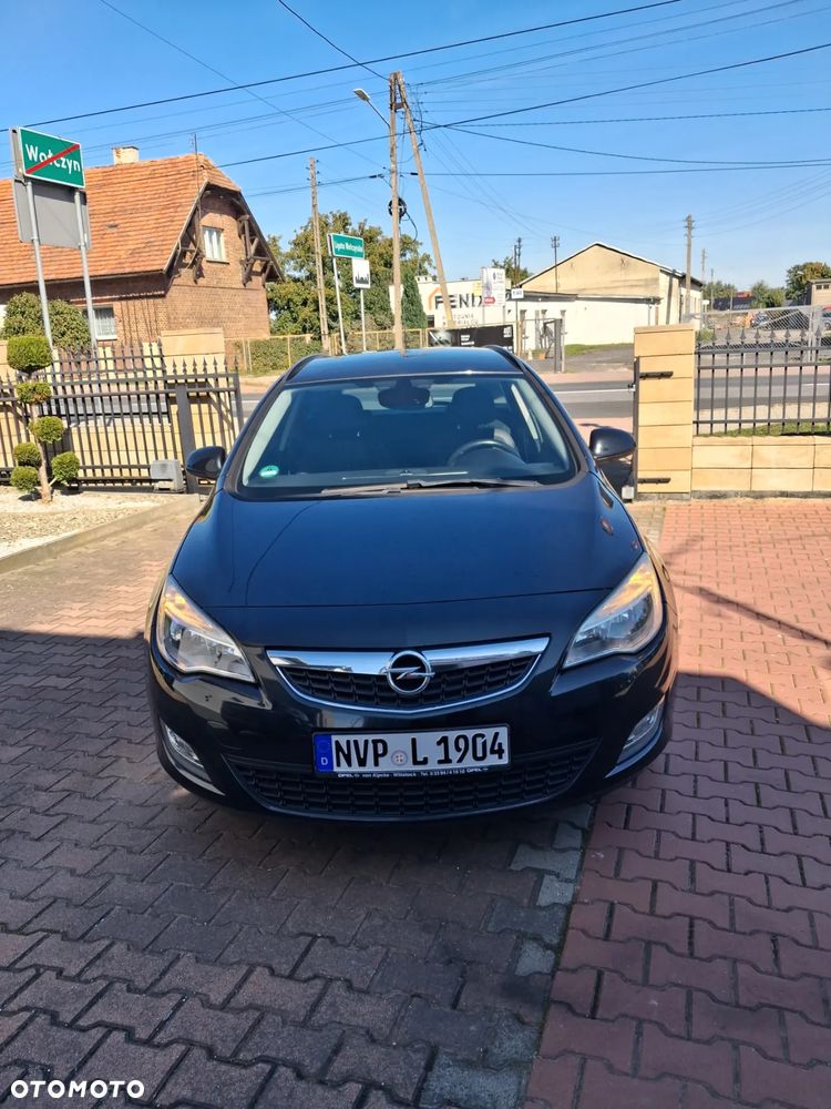 Opel Astra - 2