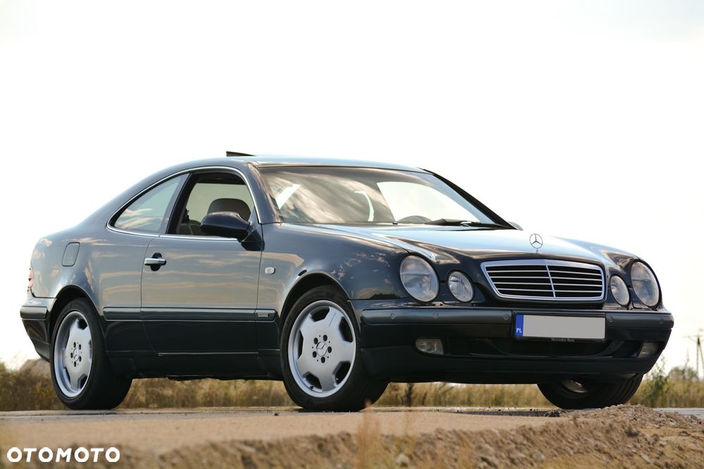 Mercedes-Benz CLK - 1