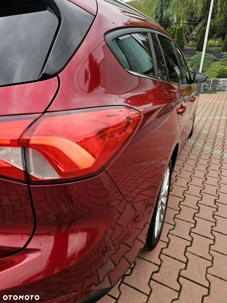 Ford Focus - 13