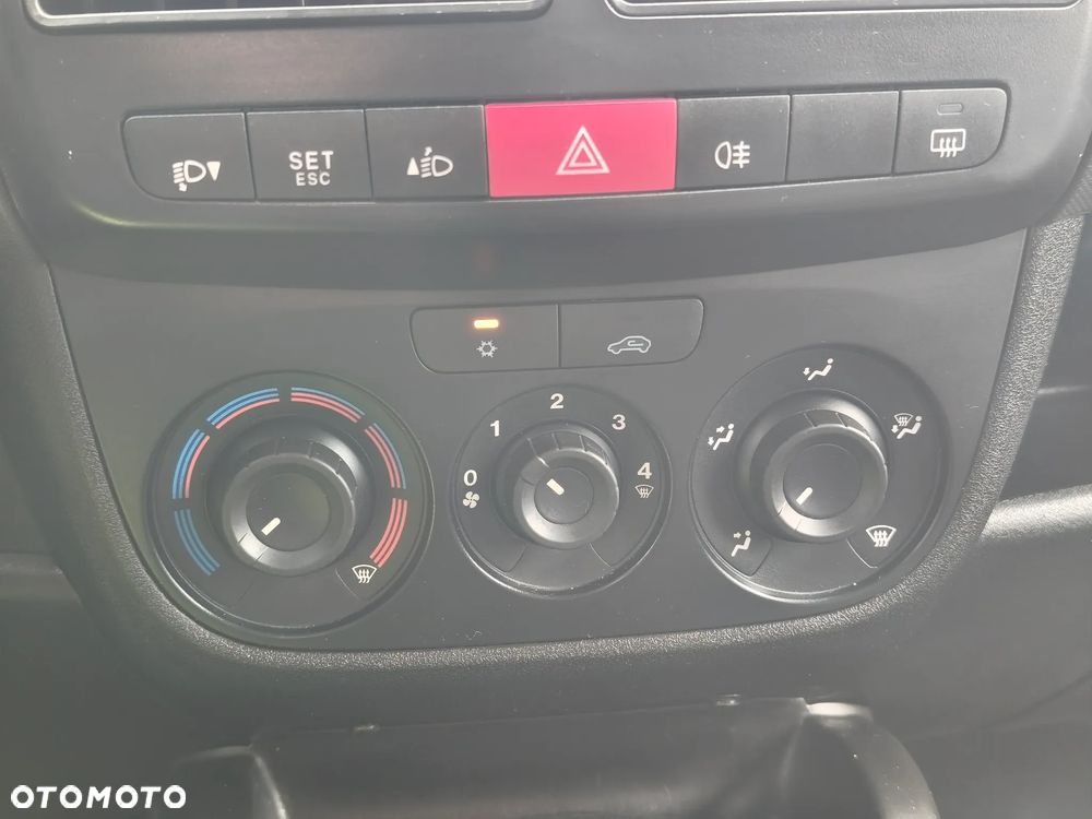 Fiat DOBLO - 26