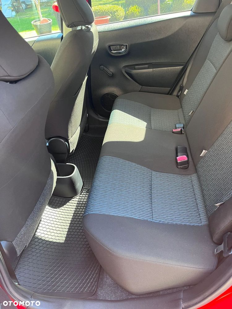 Toyota Yaris 1.33 Sol MS - 8