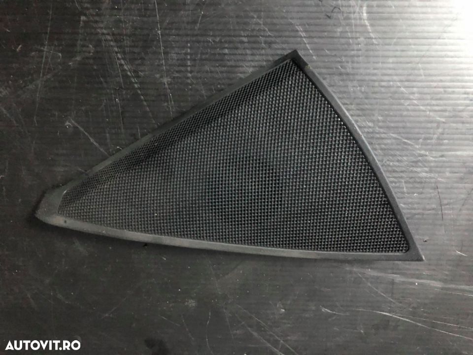 boxa auto dreapta fata mercedes c-class w204 - 1