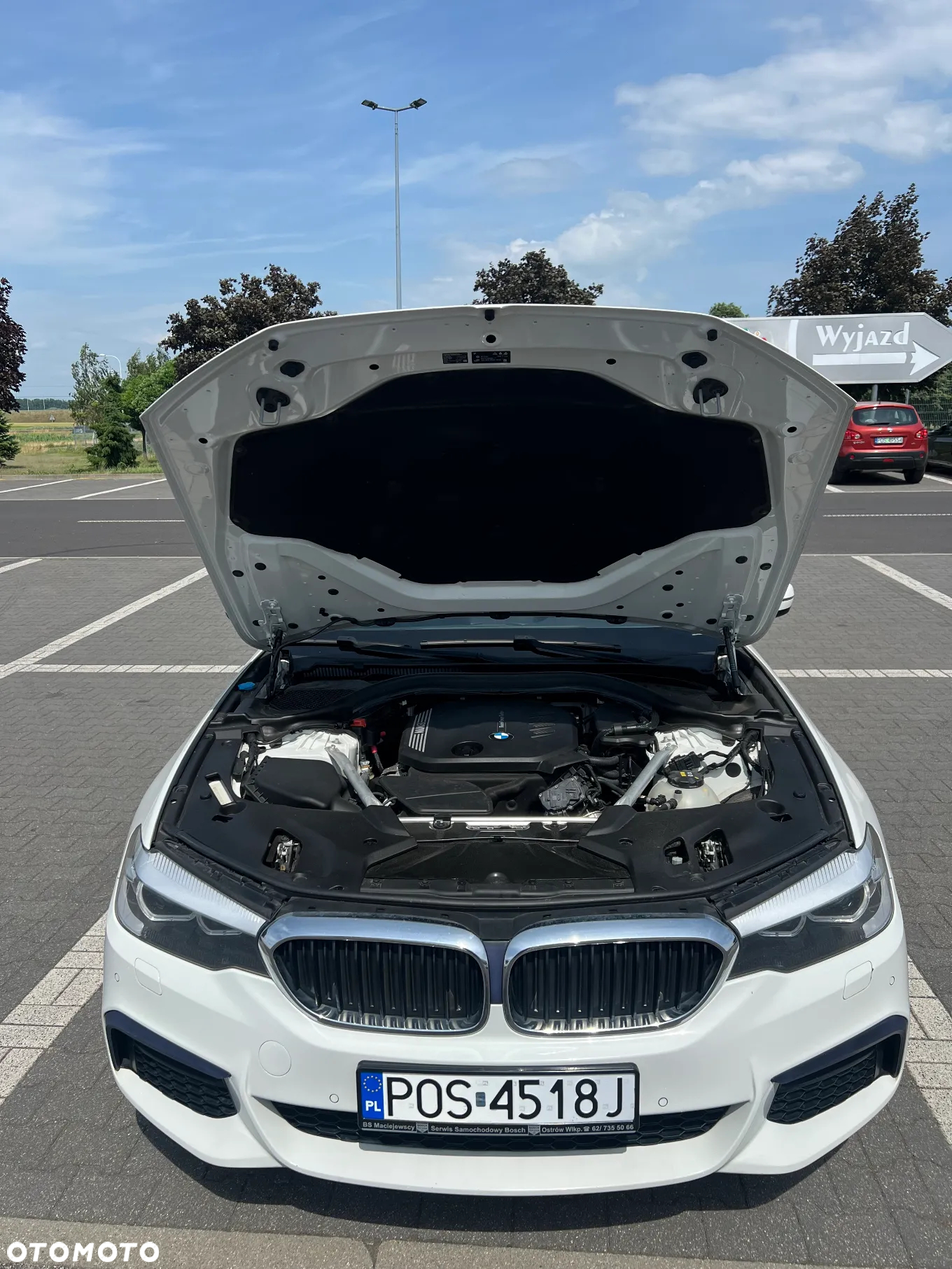 BMW Seria 5 520d xDrive Touring M Sport Edition - 13