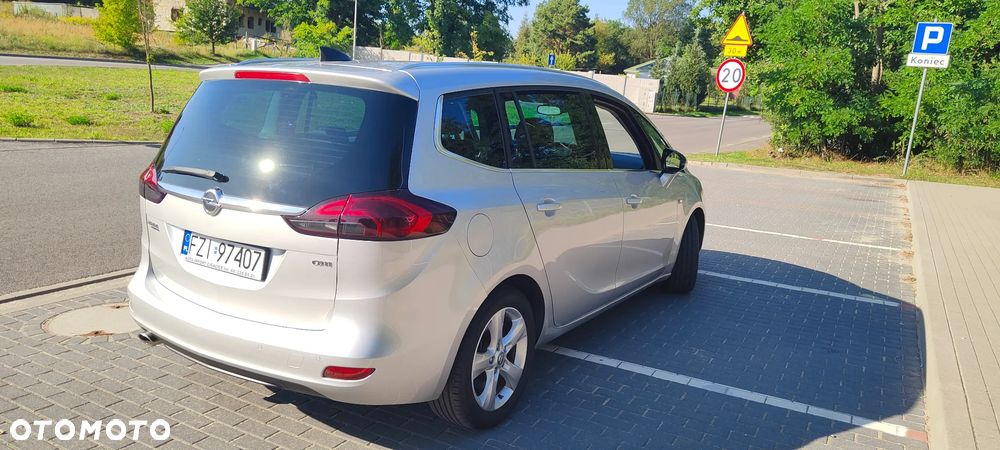 Opel Zafira 2.0 CDTI Cosmo - 11