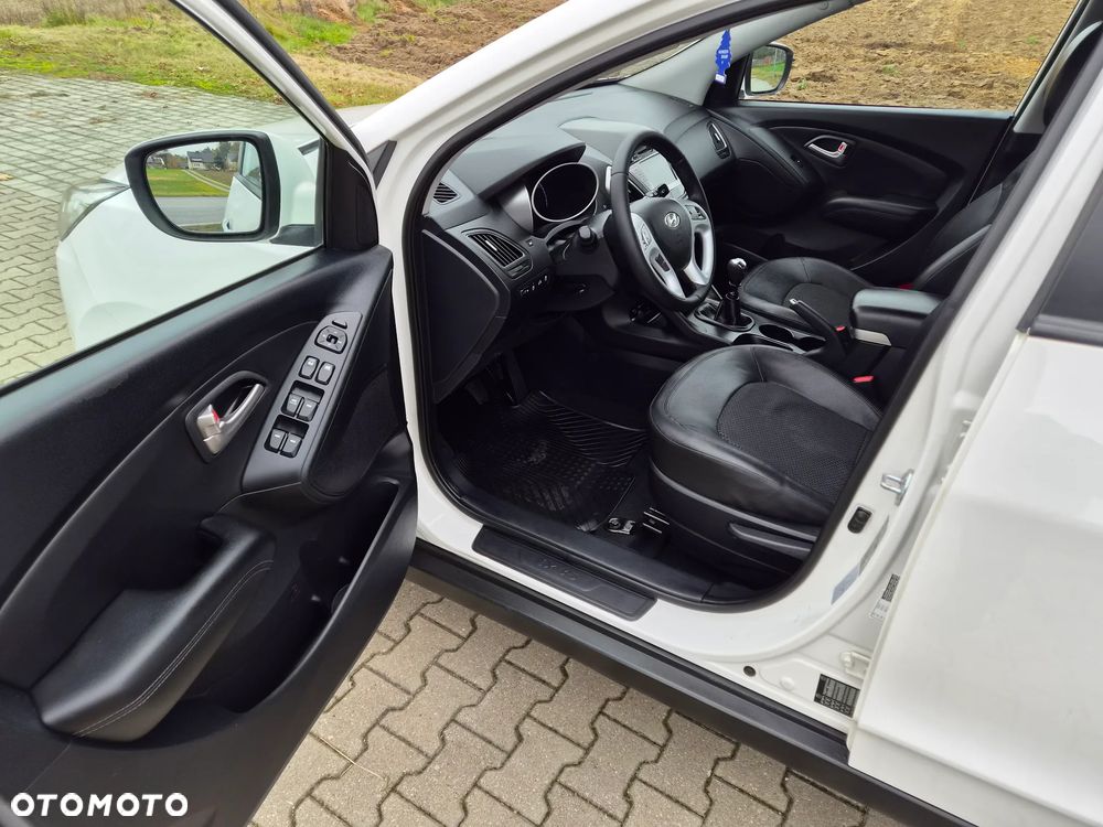Hyundai ix35 1.7 CRDi Premium 2WD - 8