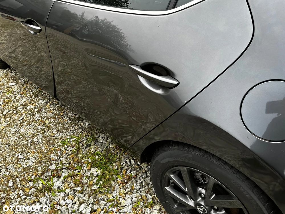 Mazda 3 e-SKYACTIV-G 2.0 M HYBRID 150 - 22