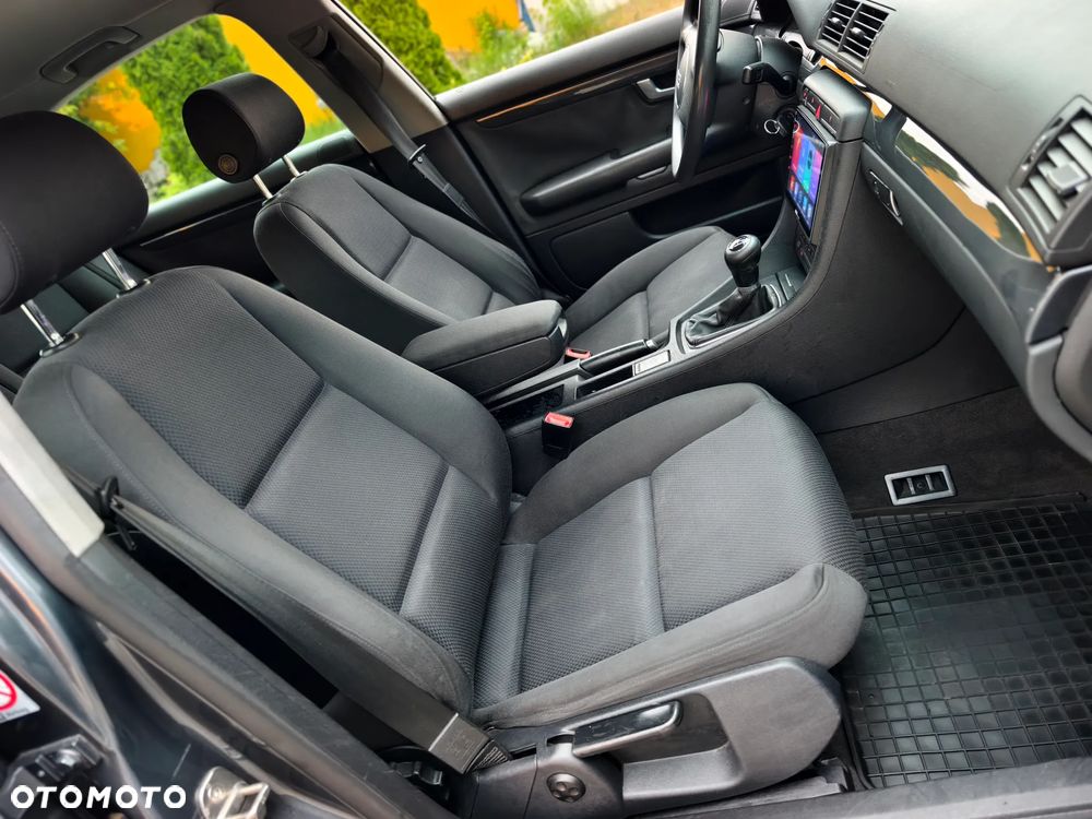 Audi A4 Limousine 2 - 19