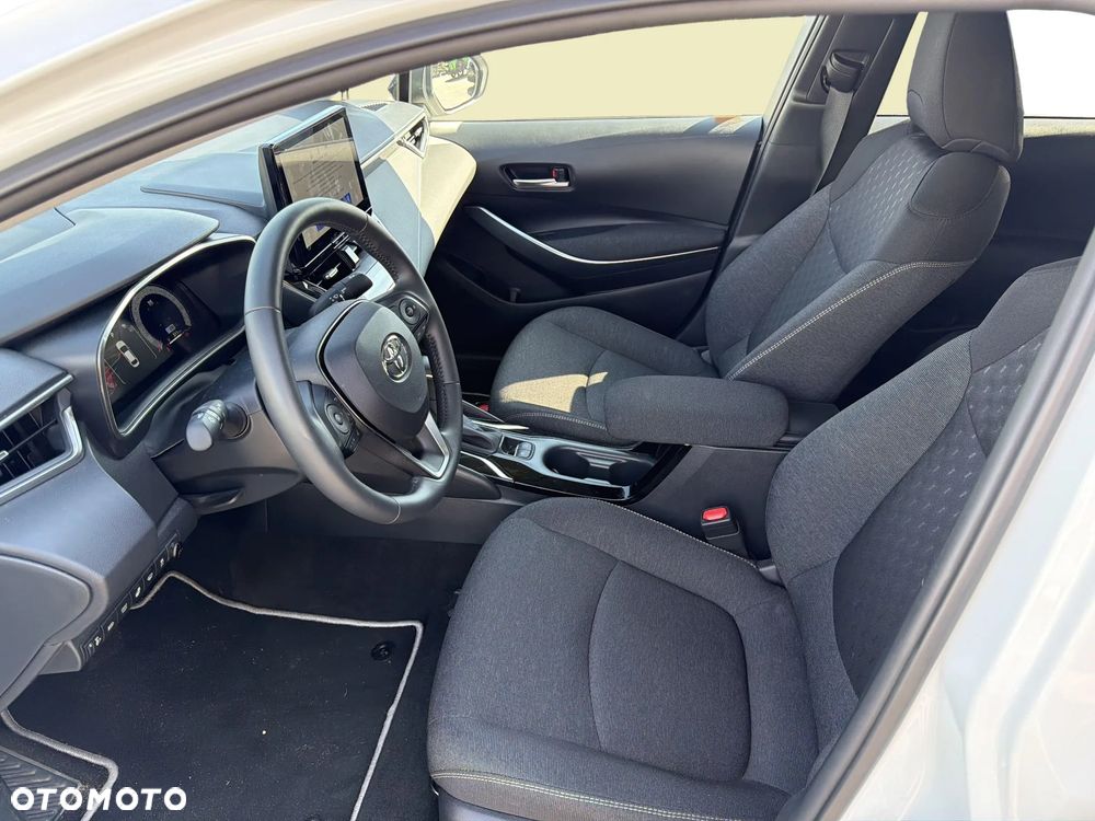 Toyota Corolla 1.8 Hybrid Style - 16