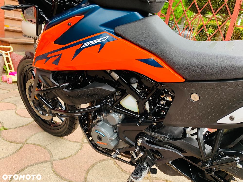 KTM Adventure - 9