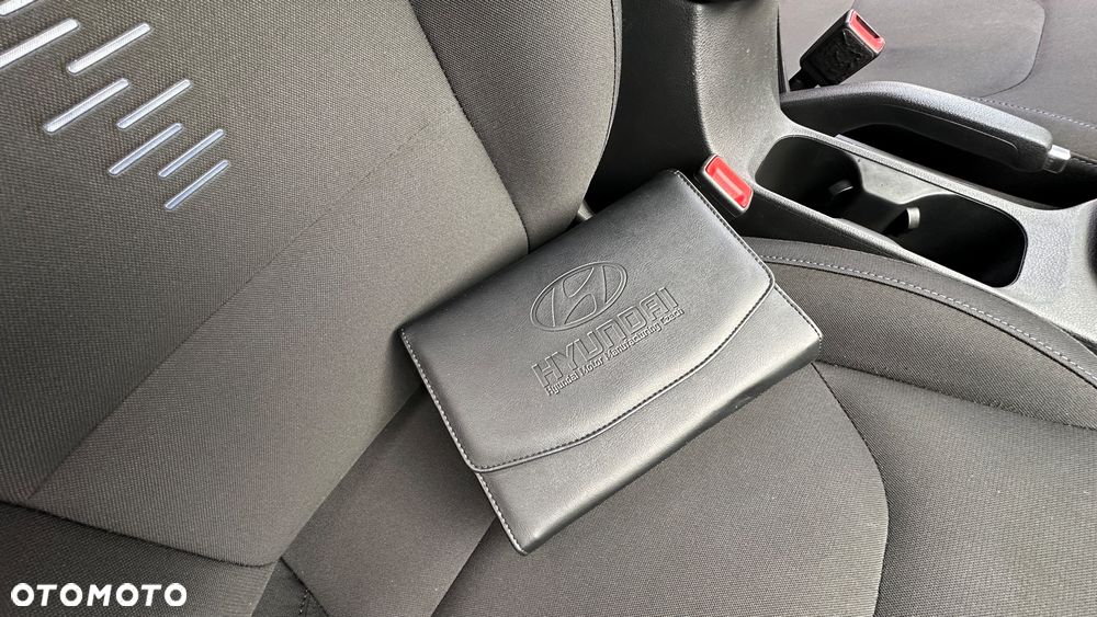 Hyundai i30 1.6 CRDi BlueDrive Premium DCT - 16