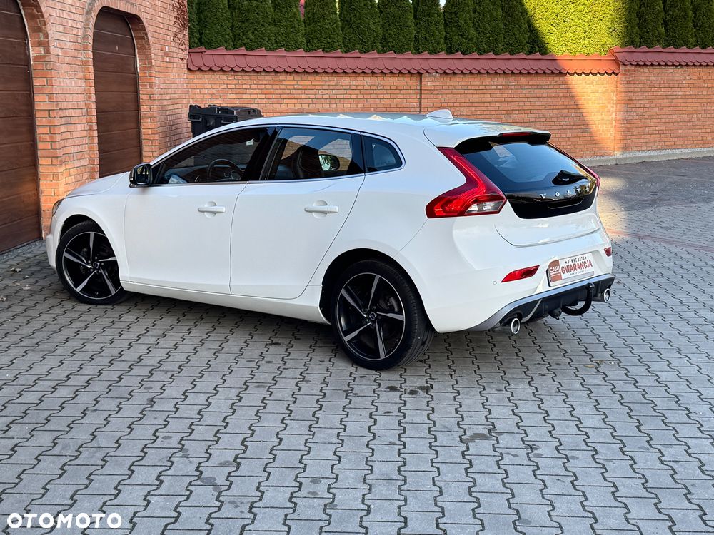 Volvo V40 D2 RDesign - 12