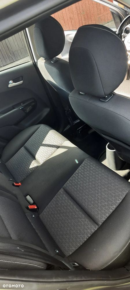 Kia Picanto - 8