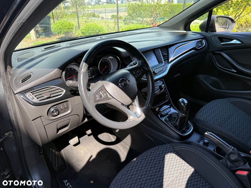Opel Astra 1.4 Turbo Start/Stop Innovation - 11