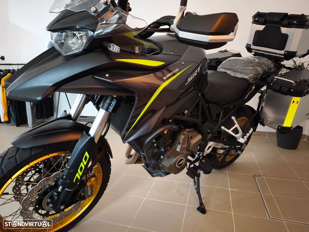 QJ Motor SRT 700X (MEGA CAMPANHA - OFERTA = CILINDRADA) - 6
