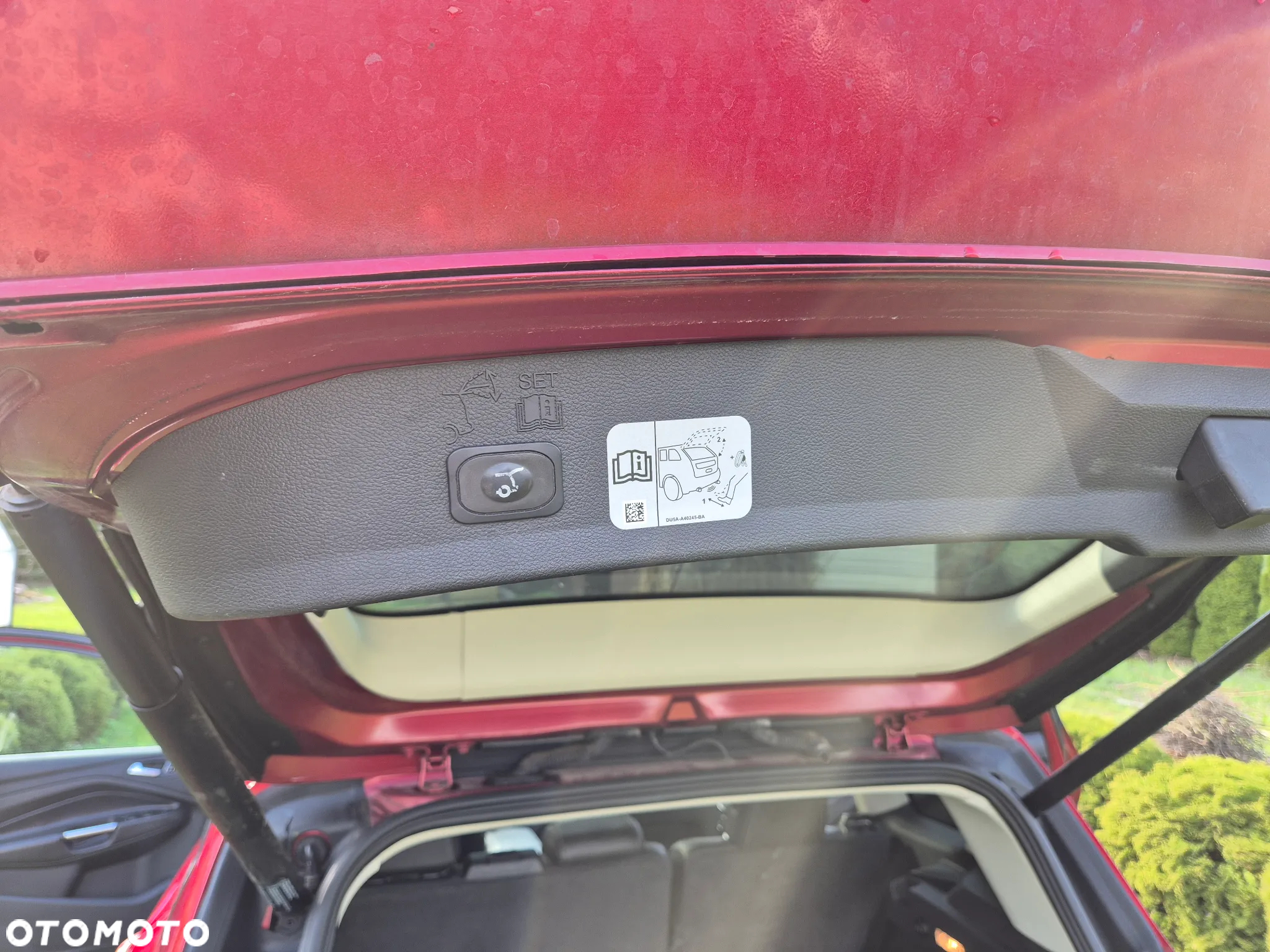 Ford Escape 2.0 EcoBoost AWD Titanium - 28