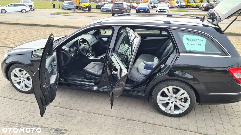 Mercedes-Benz Klasa C 180 CGI Automatik BlueEFFICIENCY Avantgarde - 7