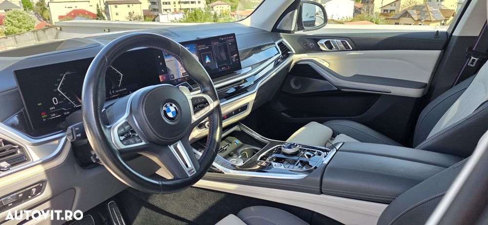 BMW X7 M60i xDrive AT MHEV - 7