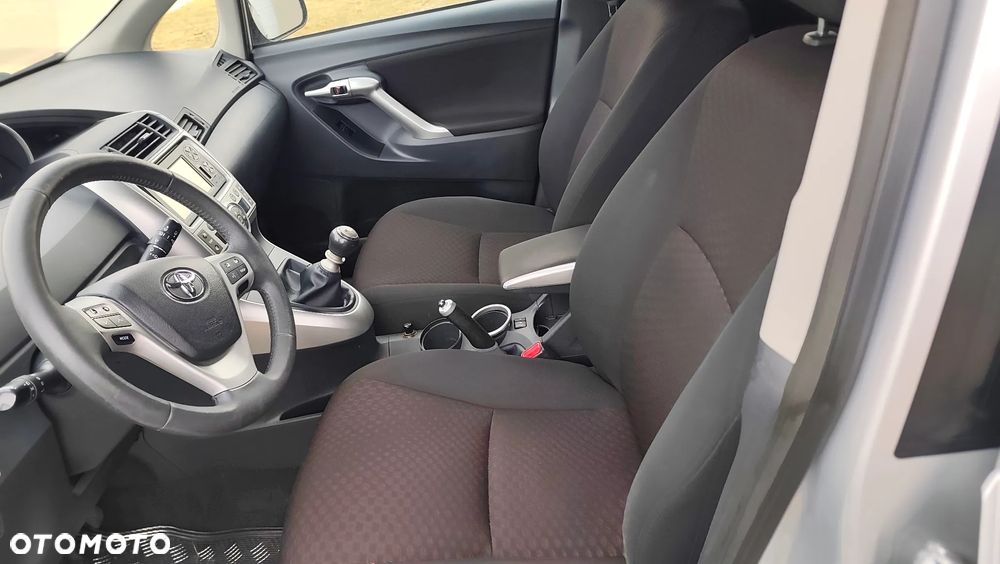 Toyota Verso 1.8 7-Sitzer Skyview Edition - 6