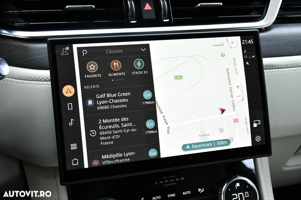 Jaguar F-Pace P400e AWD HSE - 16