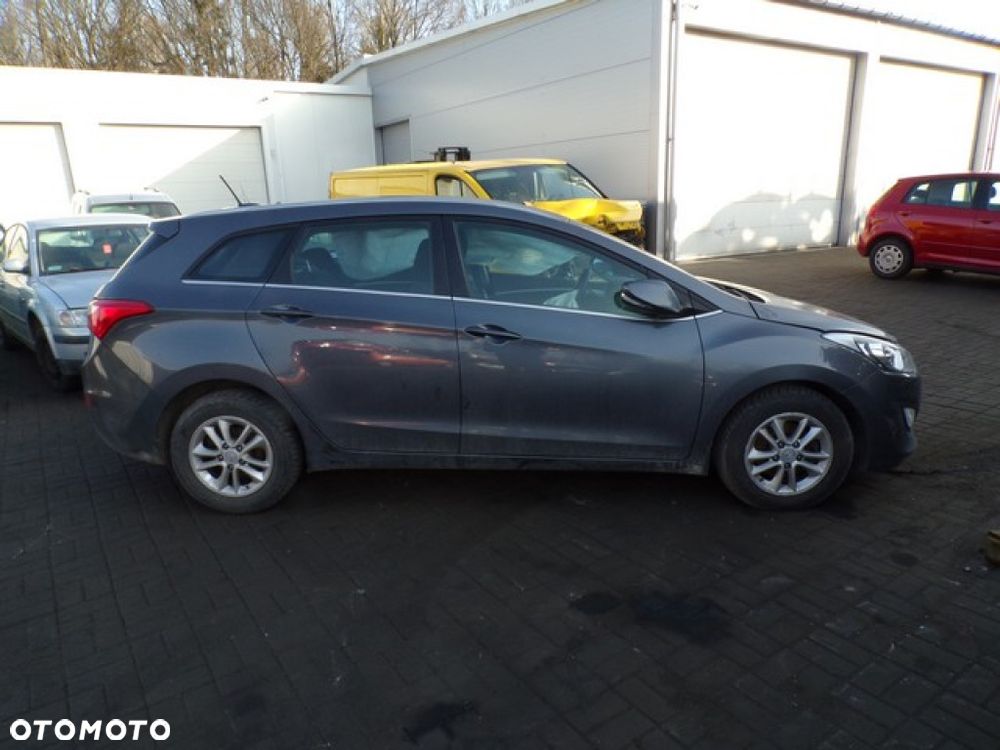 Części - Hyundai I30 2 II 1.6 CRDI 110 KM KOMBI LIFT 15R - 1