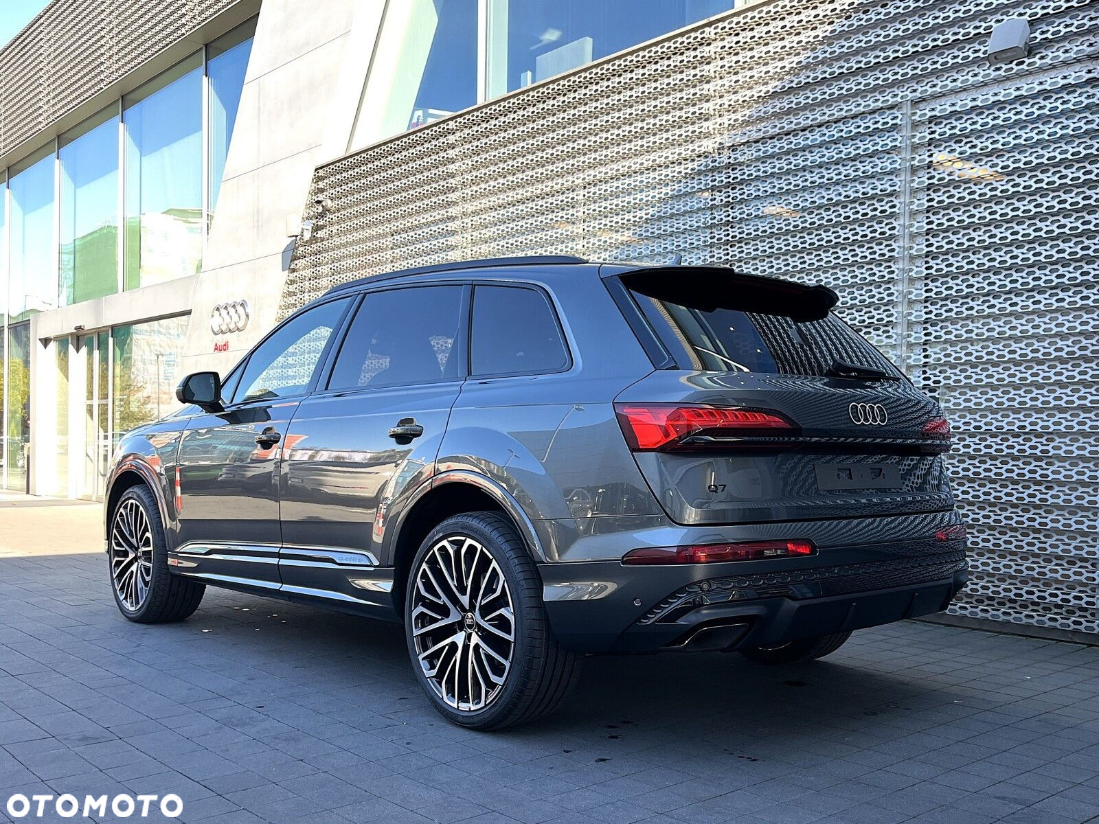 Audi Q7 - 3