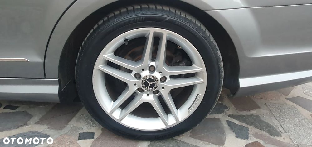 Mercedes-Benz Klasa C 180 Kompressor Automatik BlueEFFICIENCY Avantgarde - 17