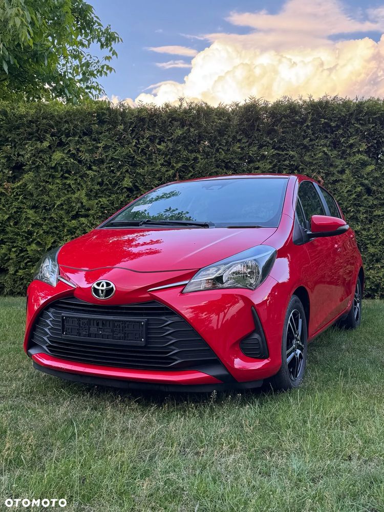 Toyota Yaris - 1