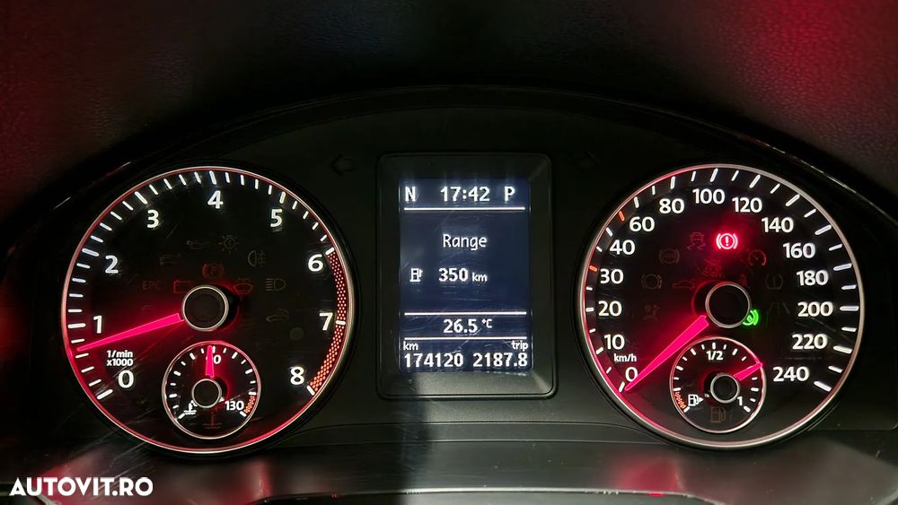 Volkswagen Golf Plus - 12