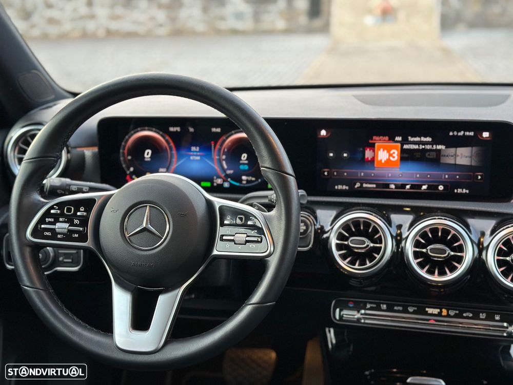 Mercedes-Benz A 250 e 8G-DCT Progressive Advanced - 27