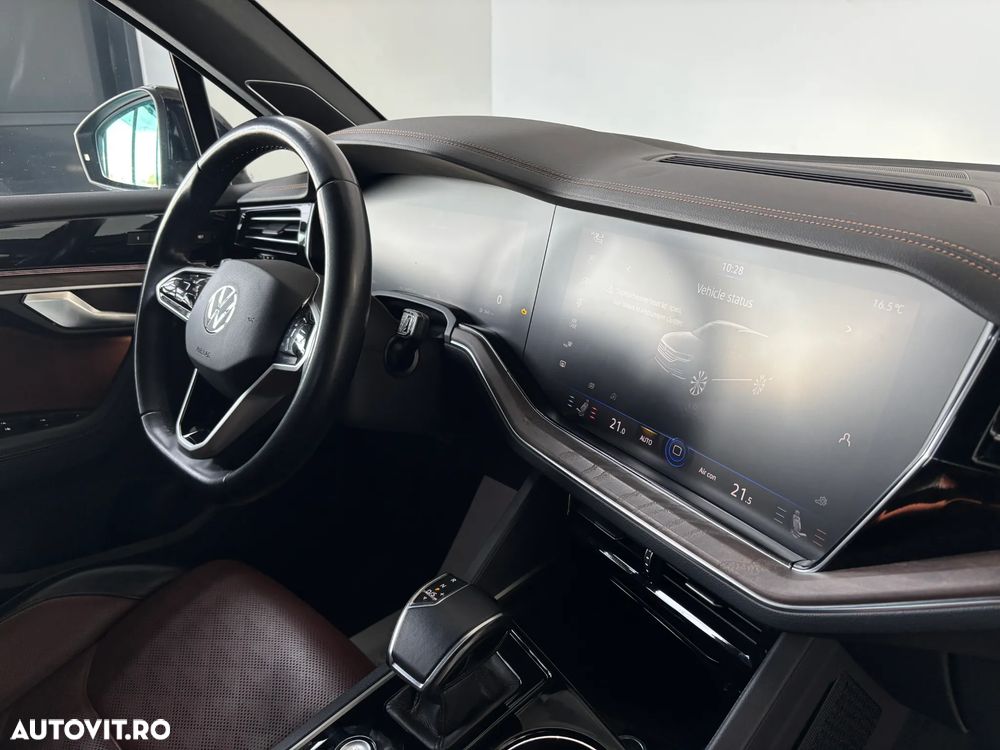 Volkswagen Touareg - 8
