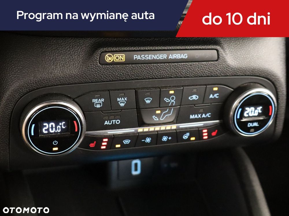 Ford Focus SW - 18