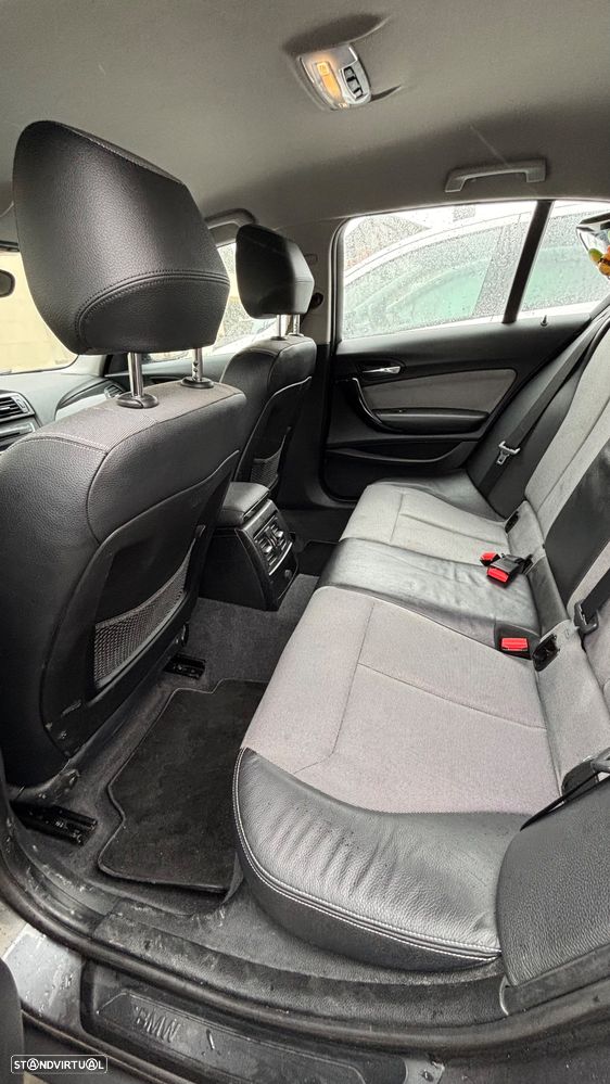 BMW 118 dA Pack M - 7