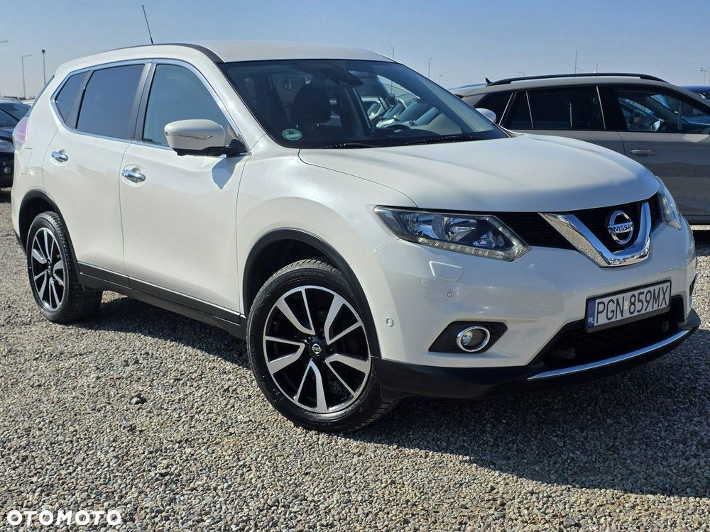 Nissan X-Trail 1.6 DCi Xtronic Tekna - 1
