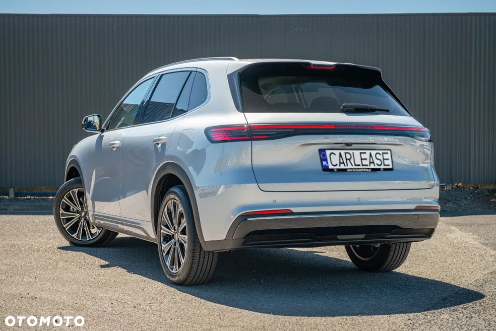 Geely Starray EM-i 1.5 PHEV Pro - 4