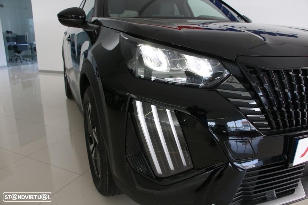 Peugeot 2008 1.2 Hybrid Allure e-DCS6 - 17