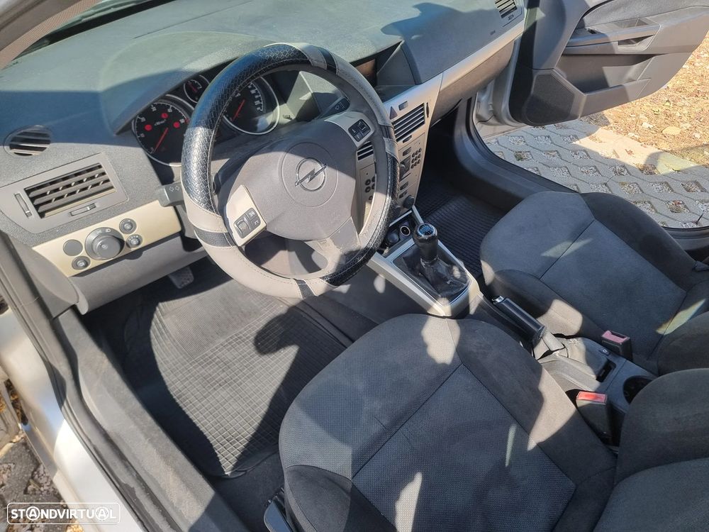 Opel Astra - 10