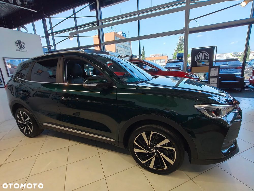 MG ZS Hybrid+ - 8
