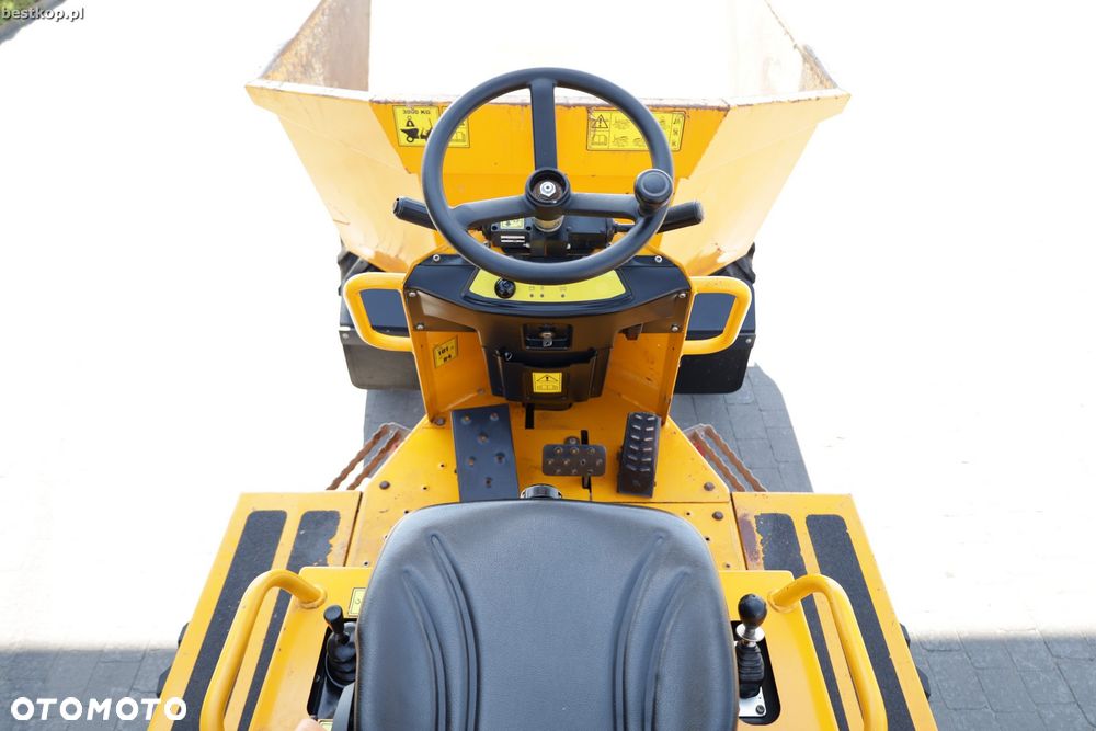 Thwaites MACH2080 3 tony - 28