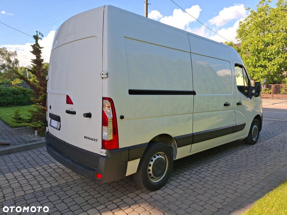 Renault Master 2.3 D 136 KM Salon PL - 37