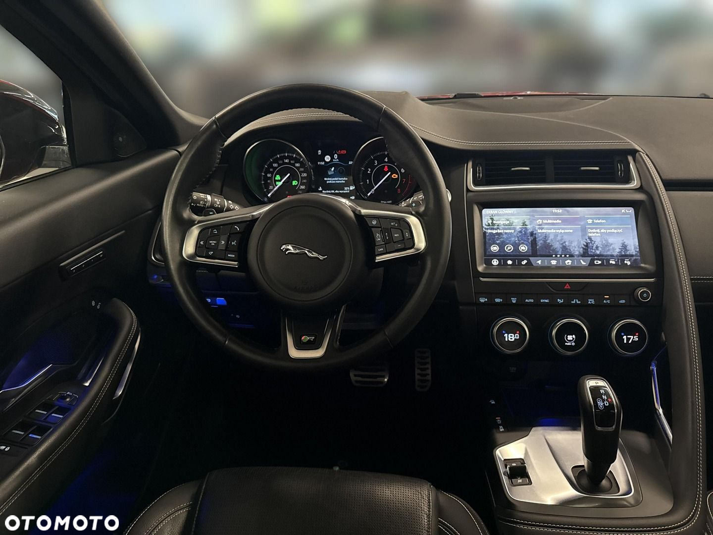 Jaguar E-Pace 2.0 i4P AWD R-Dynamic - 14