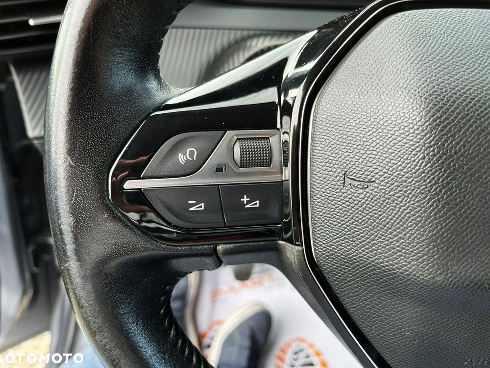 Peugeot 208 1.2 PureTech Active S&S - 13