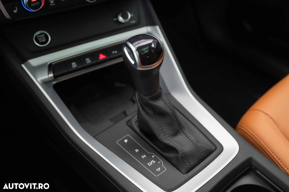 Audi Q3 2.0 35 TDI S tronic quattro Advanced - 28