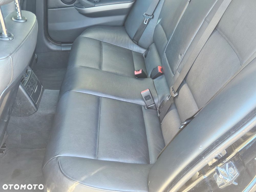 BMW Seria 3 320d DPF - 15