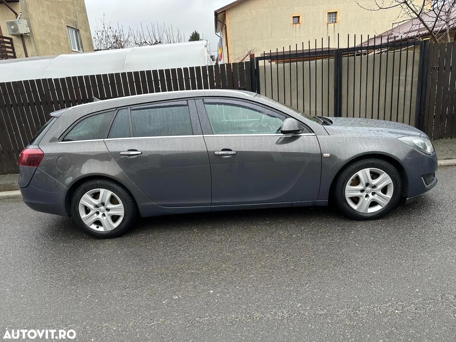 Opel Insignia 2.0 CDTI ecoFLEX Start/Stop Edition - 10
