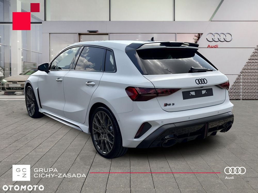 Audi RS3 Sportback - 4