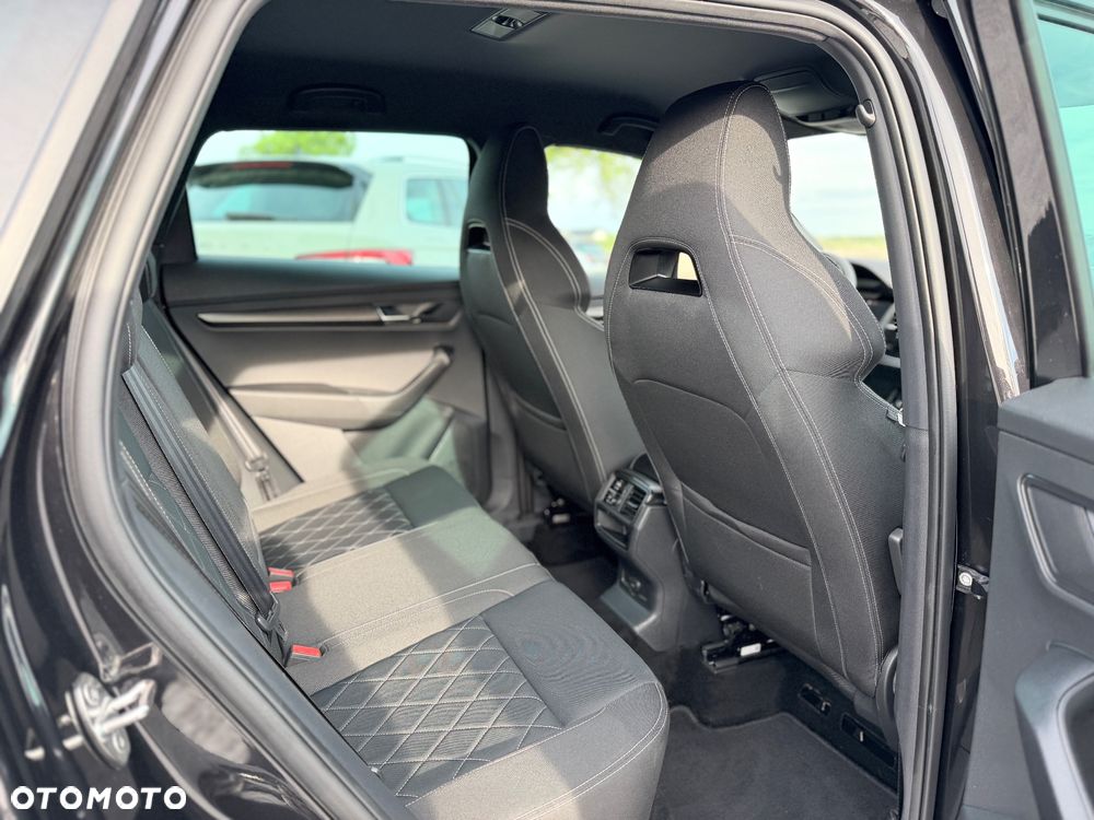 Skoda Karoq 1.5 TSI DSG Sportline - 15