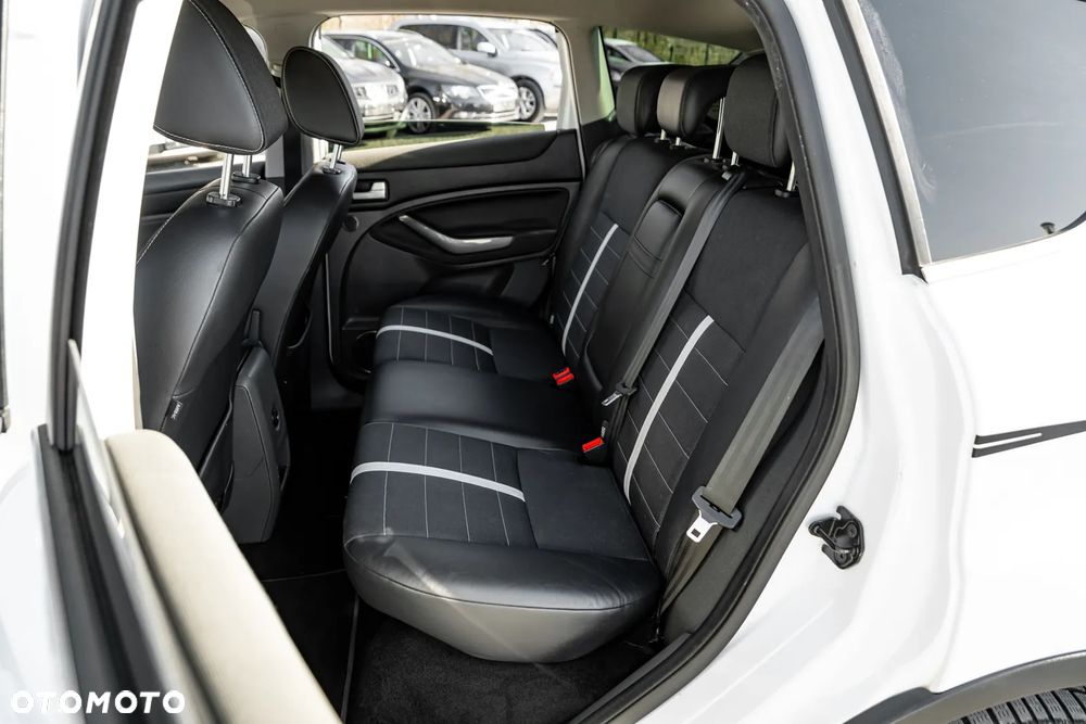 Ford Kuga 2.5 4x4 White Magic - 19