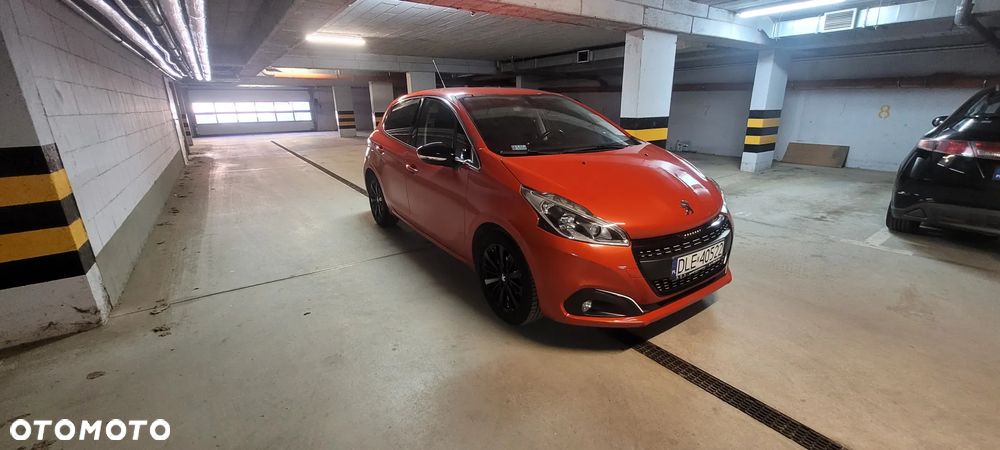 Peugeot 208 1.2 PureTech Allure - 7