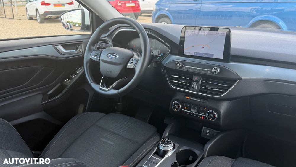 Ford Focus 2.0 EcoBlue Active Business - 11